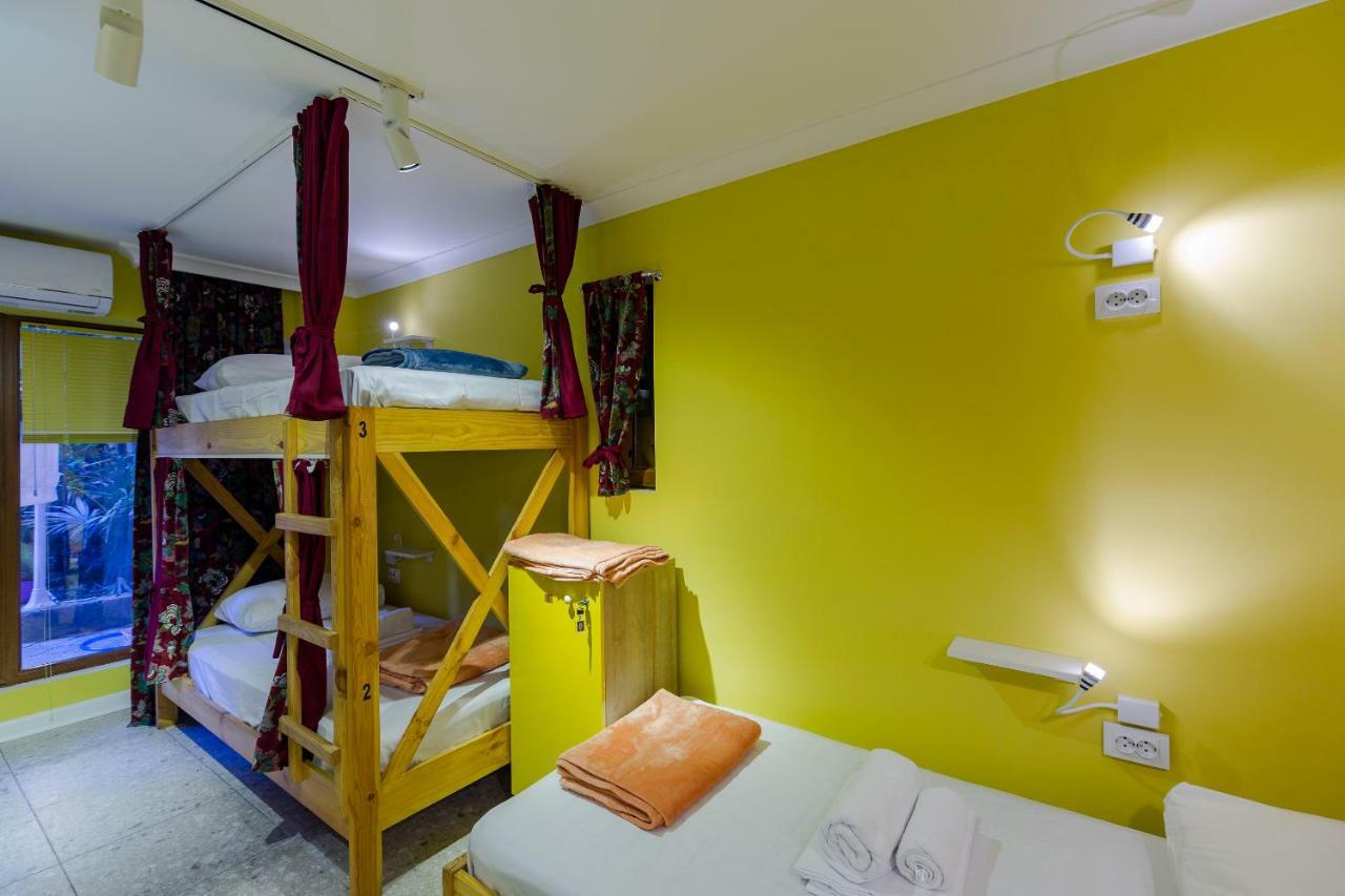 Batumi Surf Hostel Dış mekan fotoğraf